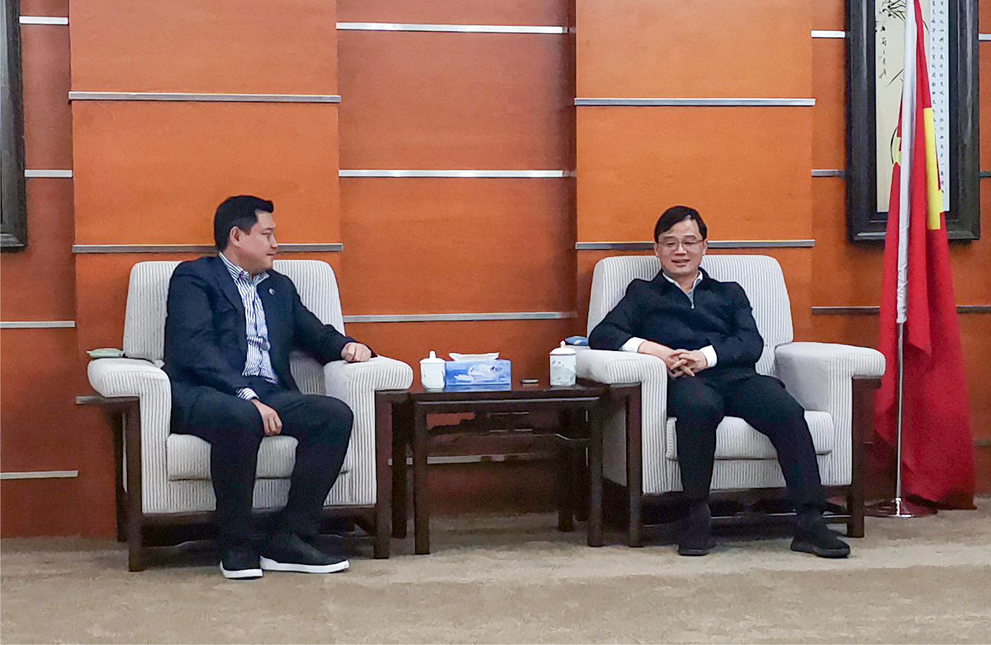 16686519554695558mhH.jpg 16686519554695558mhH.jpg