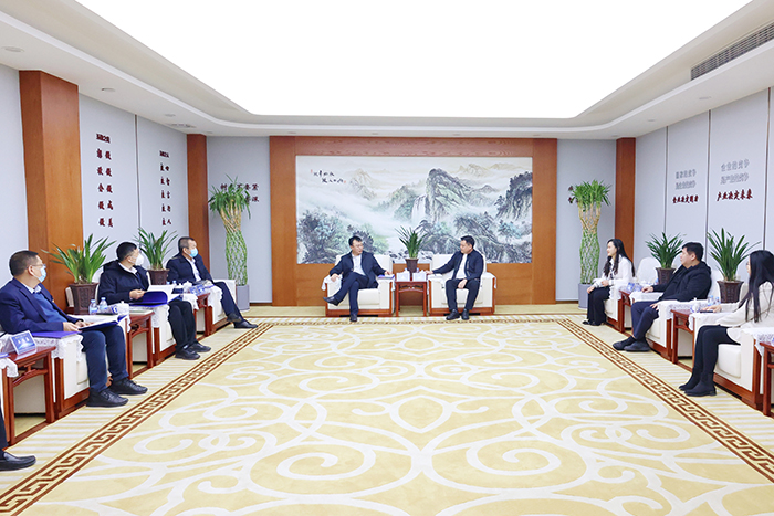 1671009468132059760.jpg 严昊2.jpg