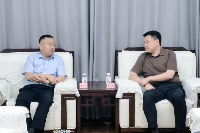 1689151848076011553.png 严昊1.png