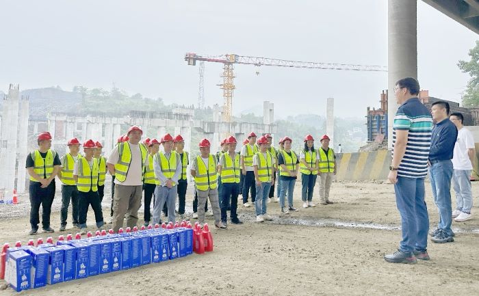 1696216303599067056.jpg 傅文亚.jpg