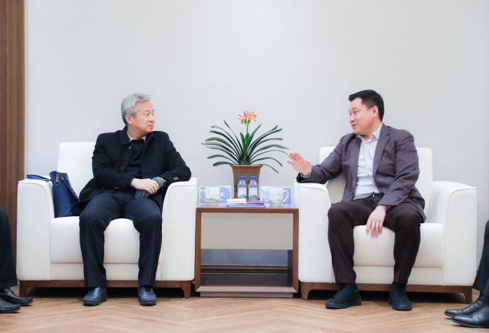 1709281775819014258.jpg 昊主席会谈.jpg