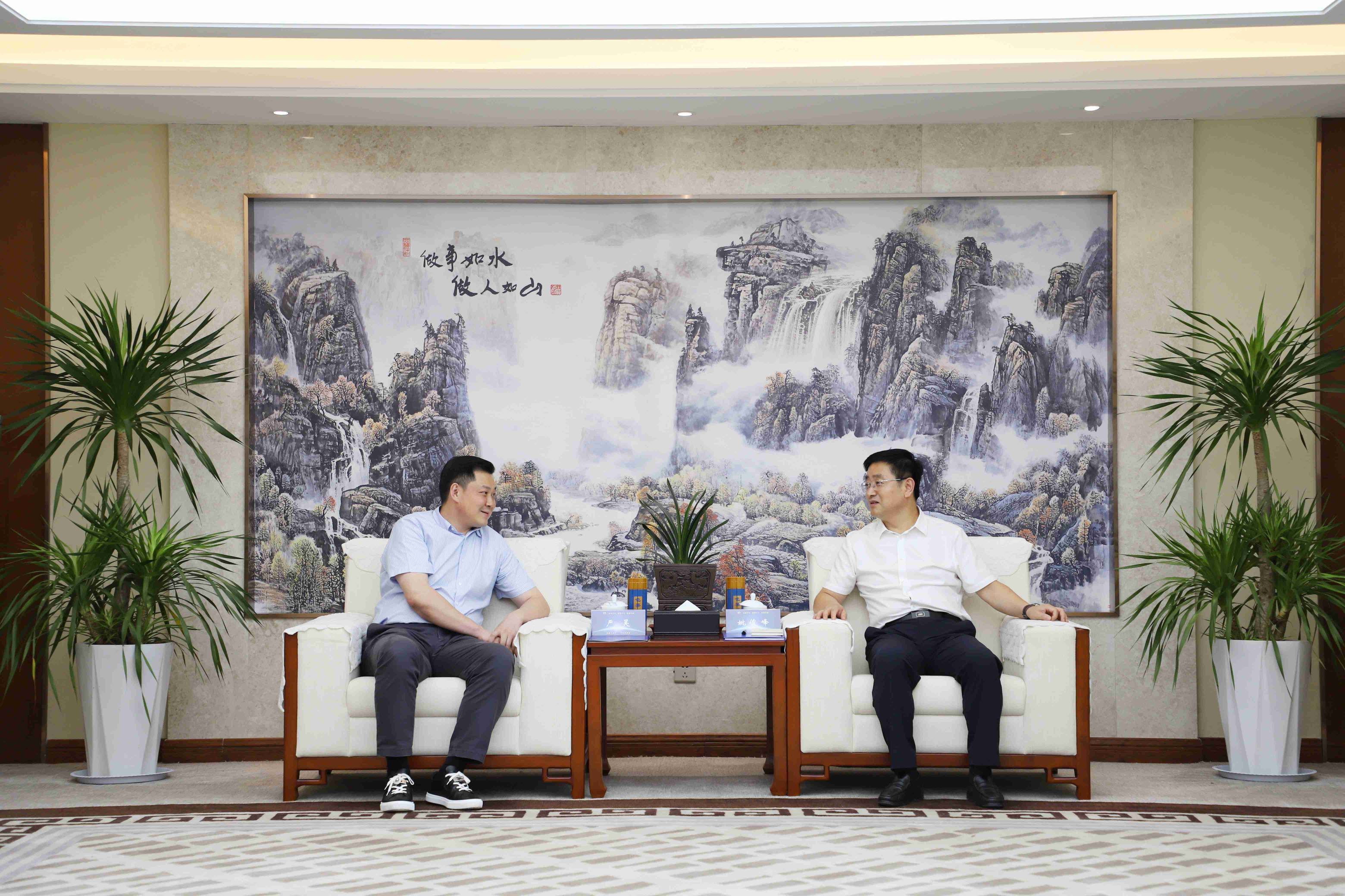 1726277731123396DGvL.jpg 1726277731123396DGvL.jpg