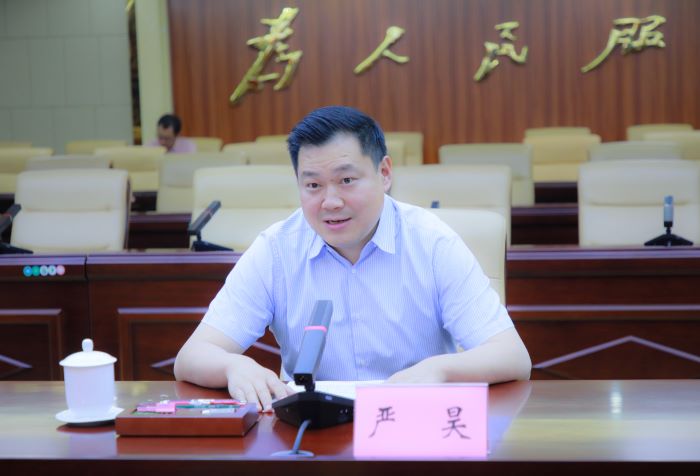 1726804316068077555.jpg 20240918严昊与广西防城港市委书记黄江会谈3.jpg