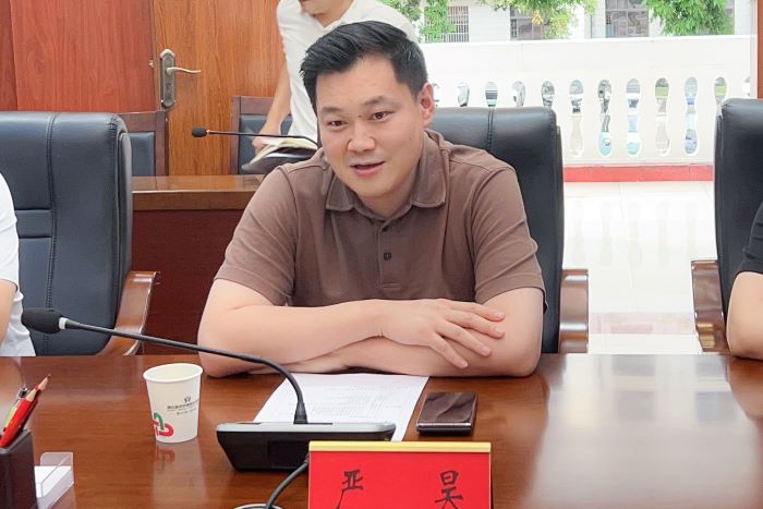 1726808773741022838.jpg 昊主席的手机报2.jpg