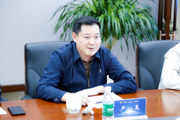 1727660338534087675.jpg 20240927严昊主席与江苏淮安市委副书记、市长顾坤会谈2.jpg