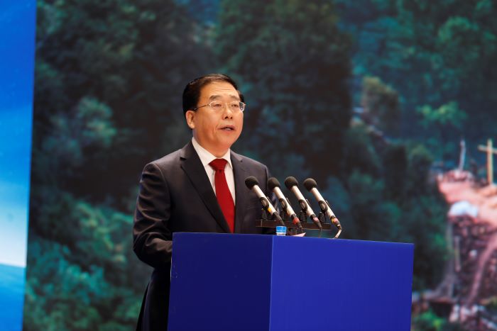 1736303398595060958.jpg 无码中文
——河北省邯郸市产业发展和营商环境推介会隆重举行3.jpg