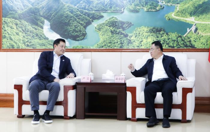 1741941559835025169.jpg e5aa6bbb8ab96736d4e62439d8c65f9.jpg